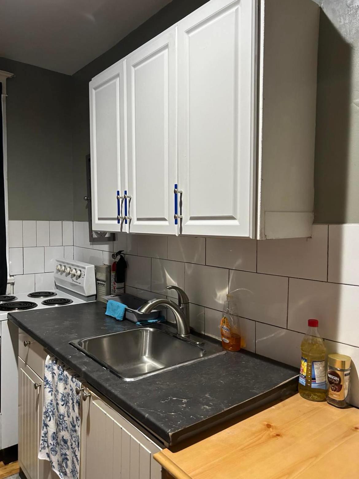 Maryland Homestay In Winnpeg Downtown Winnipeg Rom bilde