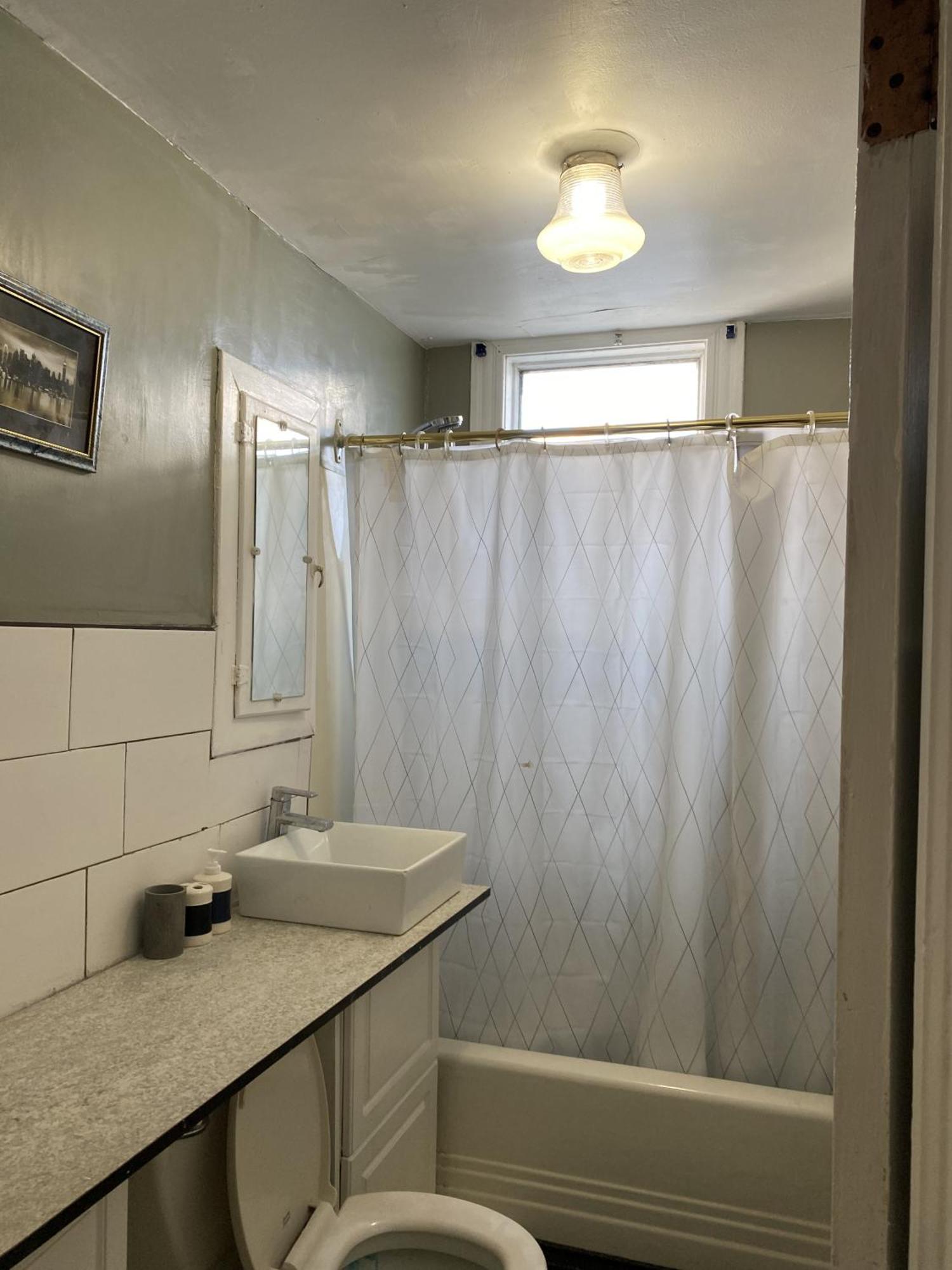 Maryland Homestay In Winnpeg Downtown Winnipeg Rom bilde